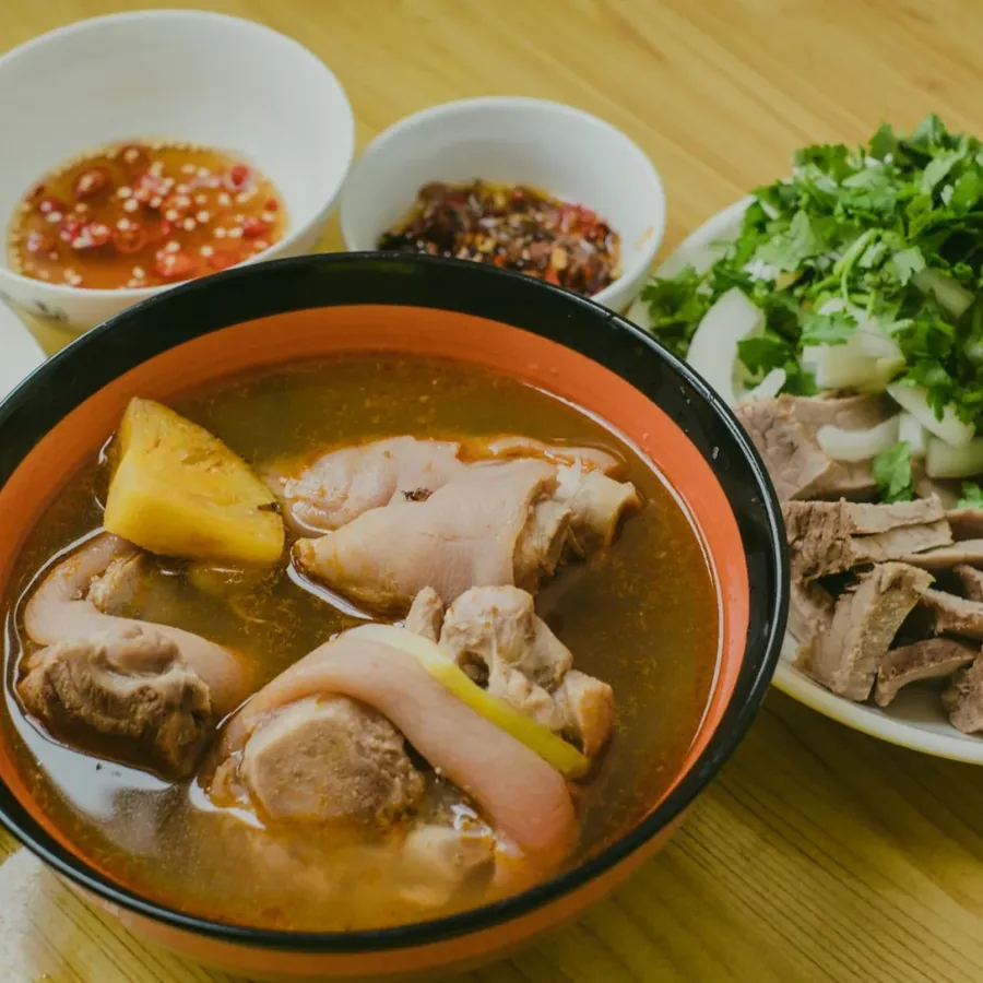 Sân vườn ngồi ngoài
